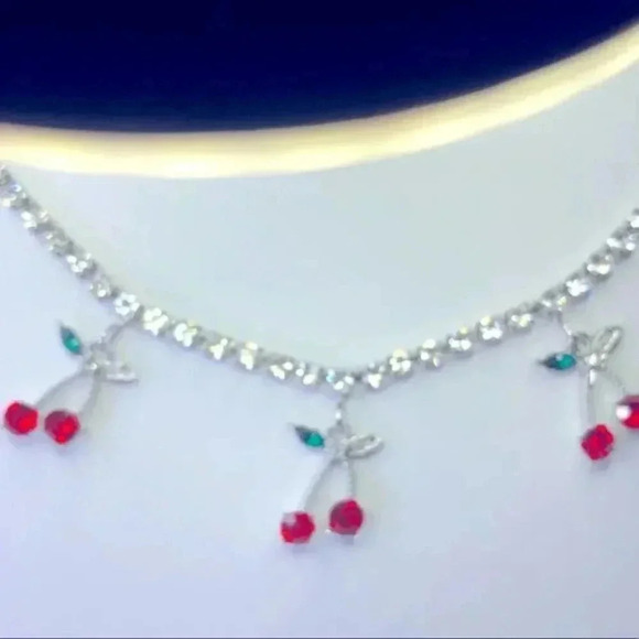 Silver Rhinestone Cherry Choker Necklace NWT - Picture 3 of 3